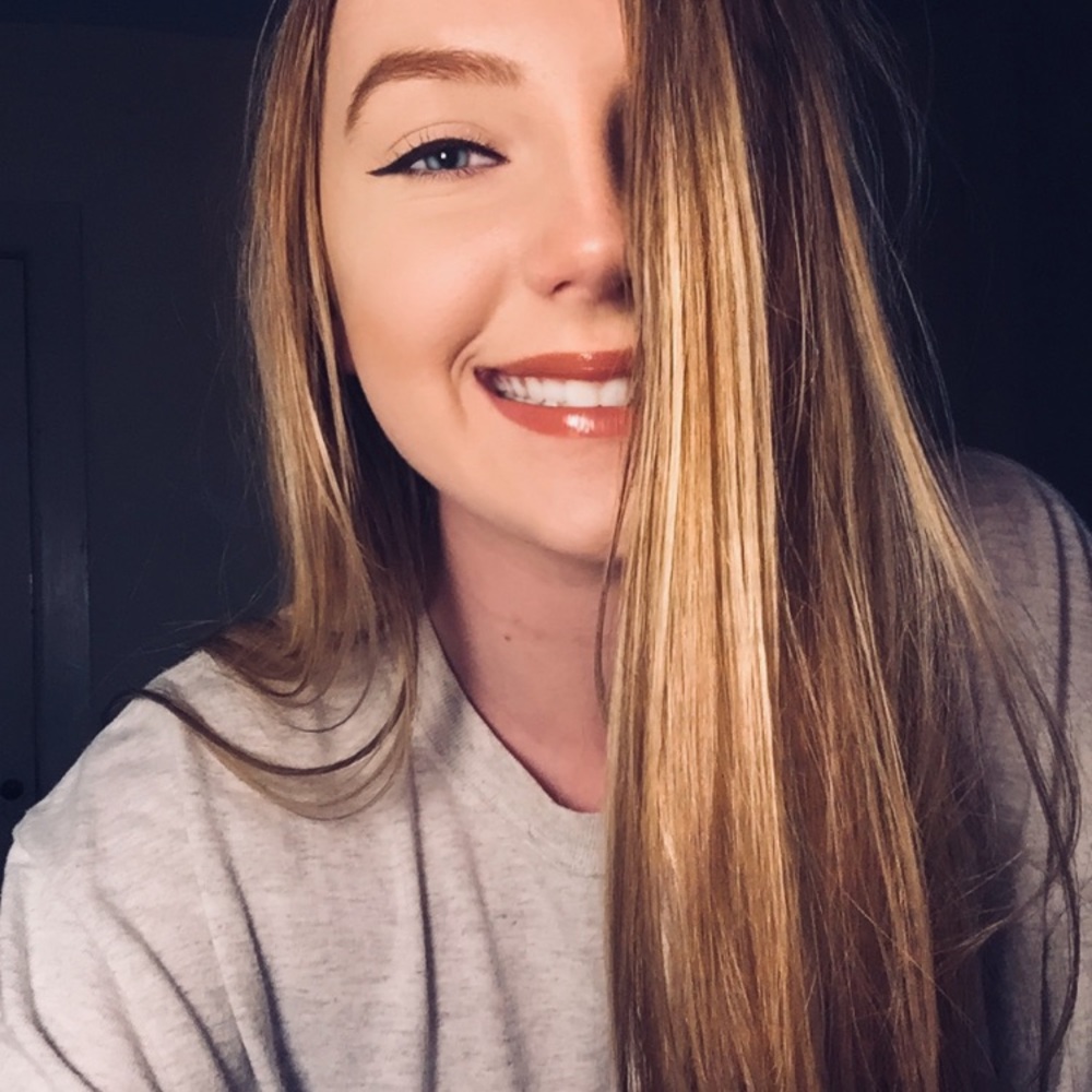 Meet your Posher, Abby